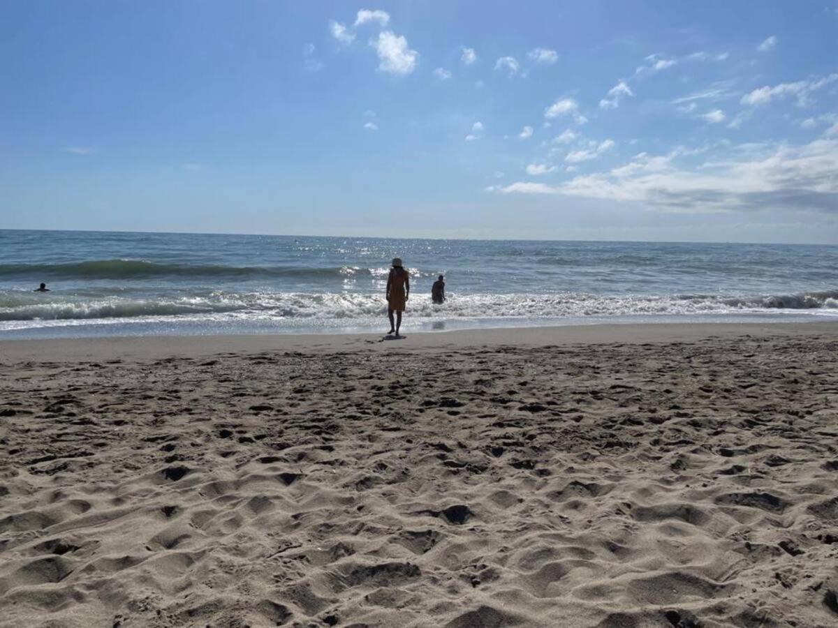 One Step From The Beach 토레몰리노스 외부 사진