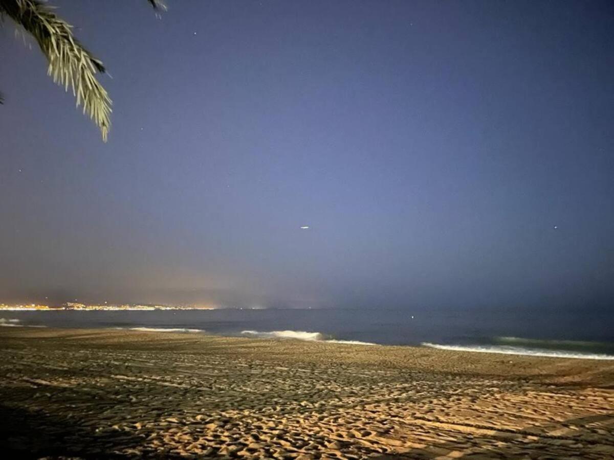 One Step From The Beach 토레몰리노스 외부 사진